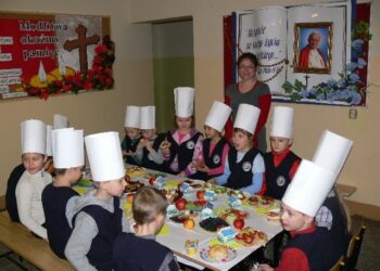 Wspólne śniadanie w Katoliku