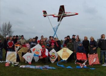 Lotnicza impreza plenerowa 'Startuj Latawcem