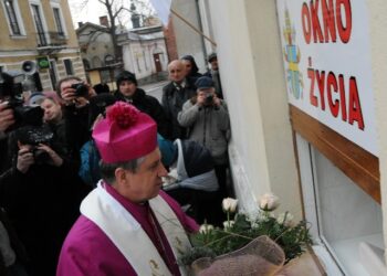 Caritas zapowiada, że będzie bronić tak zwanych 'Okien życia'.