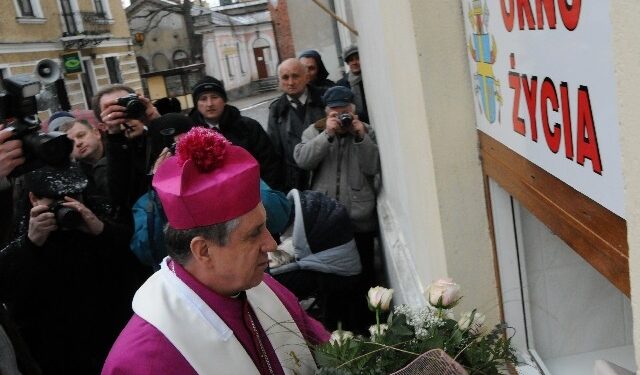 Caritas zapowiada, że będzie bronić tak zwanych 'Okien życia'.