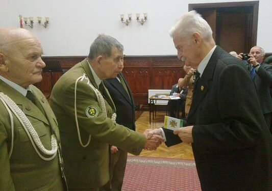 Mielec: Odznaczeni  Złotym Krzyżem