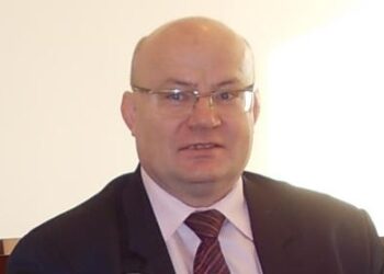 Prezydent Stalowej Woli Andrzej Szlęzak chce wybudować peron.