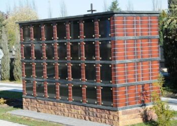 Mielec: Dobiegają końca  prace przy kolumbarium
