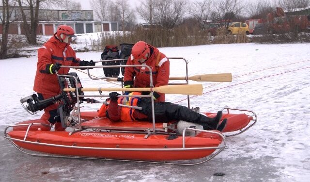 Stalowa Wola: Ślizgiem na ratunek