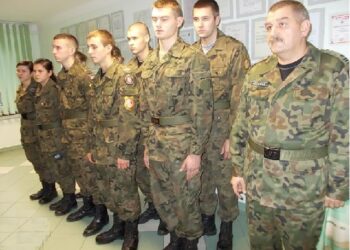Stalowa Wola: Klasy wojskowe będą w dwóch szkołach.