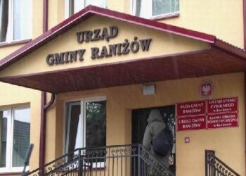 Prokuratura Rejonowa w Kolbuszowej umorzyła dochodzenie w sprawie afery podsłuchowej w Urzędzie Gminy Raniżów.