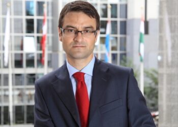 Mielec: Europoseł Poręba pomaga drogom.