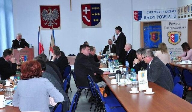 Rada Powiatu Kolbuszowskiego zagłosowała za likwidacją dwóch liceów profilowanych