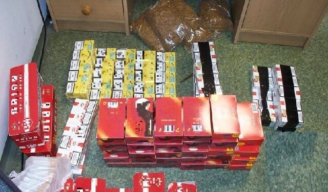 Gmina Klimontów. Nieleglane papierosy.