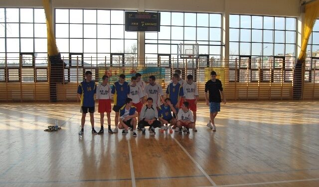 W Nowej Dębie rozegrano I Halowy Turniej Piłki Nożnej Placówek Opiekuńczo Wychowawczych