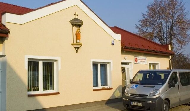 Warsztaty Terapii Zajęciowej w Kolbuszowej chcą kupić samochód do przewozu swych niepełnosprawnych uczestników.