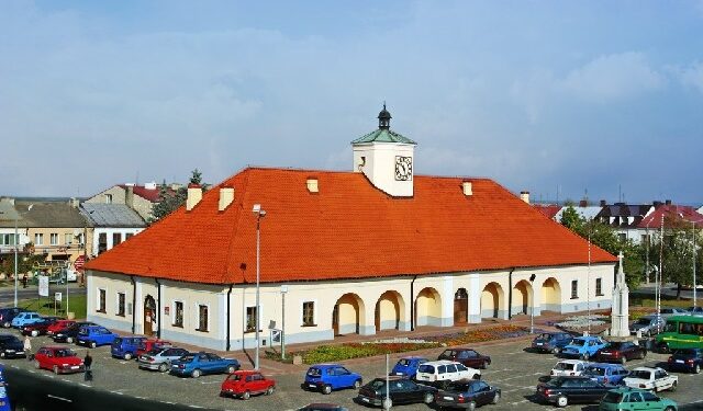 W Staszowie zainaugurowana została kampania 'Nowa przestrzeń. Promocja aktywności społecznej młodzieży w województwie świętokrzyskim.