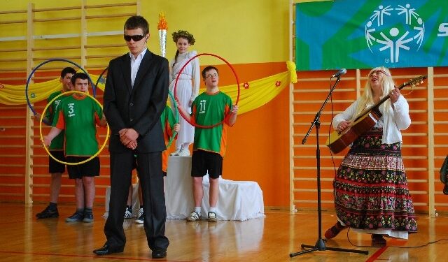 Uczniowie mogą w końcu ćwiczyć w odremontowanej sali gimnastycznej