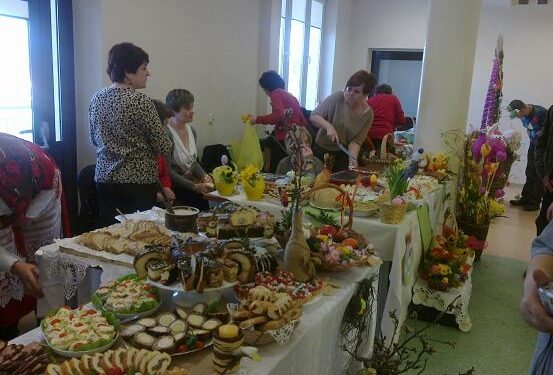 Borowa: Powiatowy Jarmark Wielkanocny.