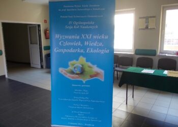 Tarnobrzeg. Sesja kół naukowych w PWSZ.