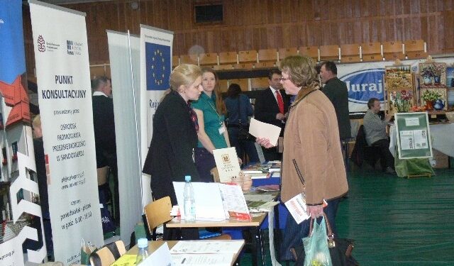 Ponad 280 ofert pracy, blisko 60 firm i instytucji na 6 Targach Pracy i Edukacji w Tarnobrzegu