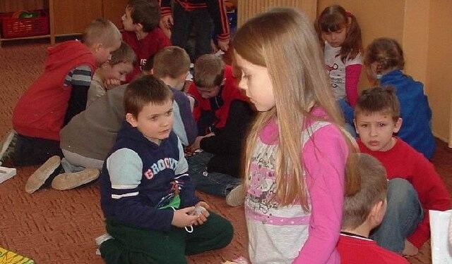 Mielczanie nie chcą wysyłać sześciolatków do szkół