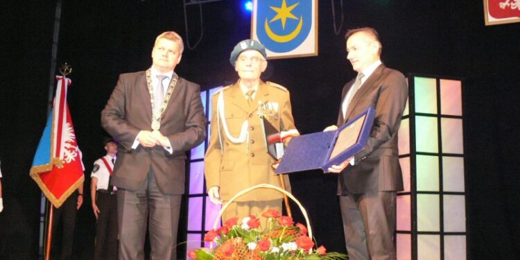 Tarnobrzeg. Uroczysta Sesja Rady Miasta.