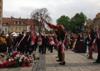 Sandomierz: Uroczystości trzeciomajowe.