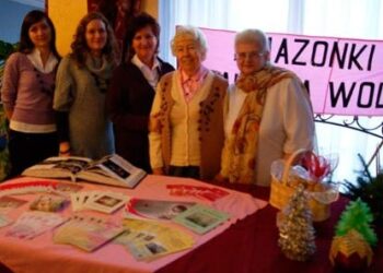 Stalowa Wola: Profesor Drobniak o nowotworach i 15 lat Amazonek.