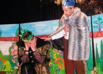 Spektakl 'W pogoni za sensem życia' wystawili w sandomierskim Domu Katolickim uczestnicy Środowiskowego Domu Samopomocy.