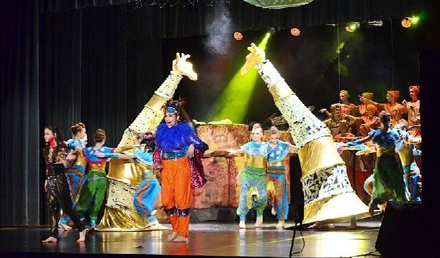 Mielec: Hakuna Matata  i owacje na stojąco…..