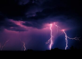 Podkarpacie: Strażacy usuwali skutki wieczornych i nocnych burz