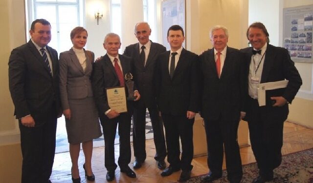 Ostrowiecka spółka Miejskie Wodociągi i Kanalizacja została doceniona w konkursie Zielony Laur 2012.