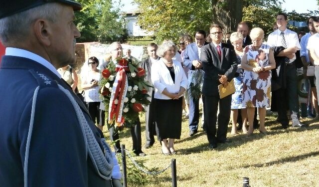 Przepiórów: Odsłonięcie tablicy upamiętniającej udział żołnierzy węgierskich w