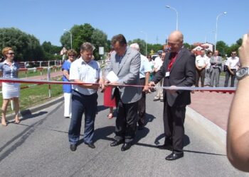 Ostrowiec Św.: Nowy odcinek ul. Samsonowicza