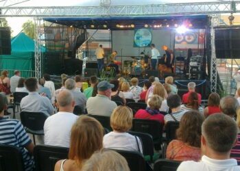 Kolbuszowa: Kolbuszowa jazzem słynąca…