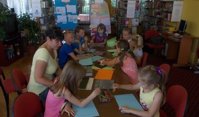 Tarnobrzeg. Cykliczne spotkania dla dzieci w bibliotece.