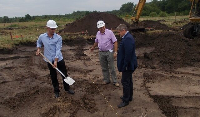 Tarnobrzeg. TTBS rozpoczął budowę osiedla domków na osiedlu Ocice.