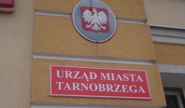 Tarnobrzeg. Remonty i przeprowadzki.