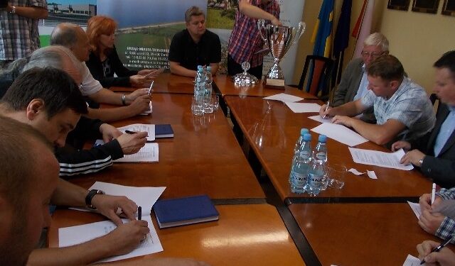 Tarnobrzeg. Lluby piłkarskie w akcji.