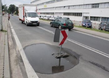 Nisko: Sandomierska  zalepią zapadliska.