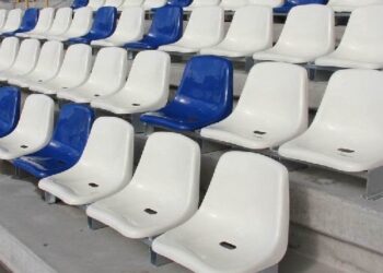 Zakończenie przebudowy mieleckiego stadionu spóźnione o miesiąc.