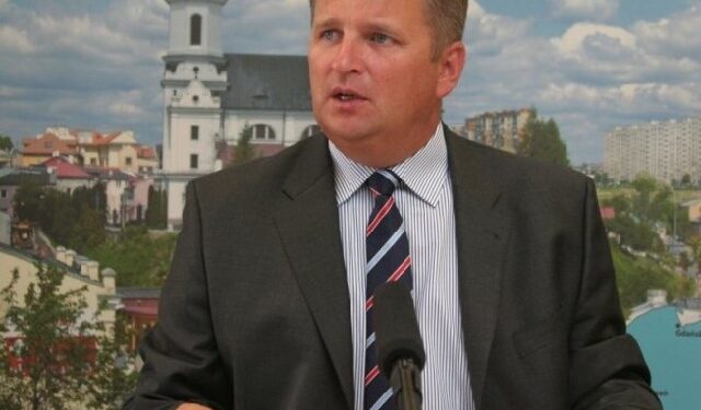 Ostrowiec Świętokrzyski: Remont pływalni.