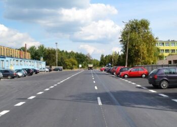 Gmina Staszów: Oddano do użytku zmodernizowane drogi.