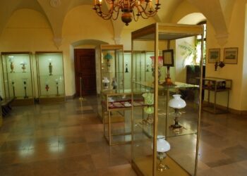 Wystawa lamp naftowych w Baranowie Sandomierskim