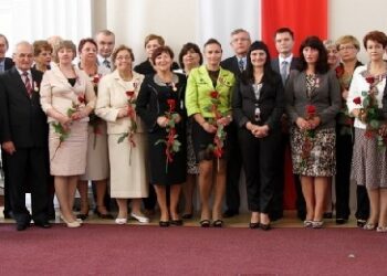 Odznaczeni za długoletnią służbę