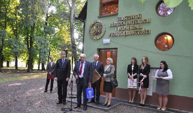 Staszów: Nowa siedziba Staszowskiej Izby Gospodarczej oraz Fundacji Aktywizacji i Rozwoju Młodzieży.