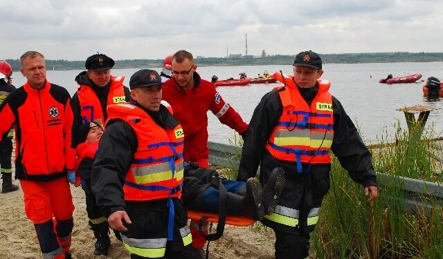 Tarnobrzeg. Ćwiczenia pod kryptonimem Jezioro 2013.