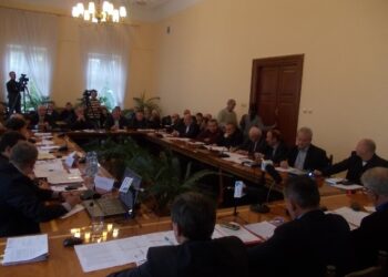 Tarnobrzeg. Radni wyrazili zgodę na sprzedaż udziałów PEC.