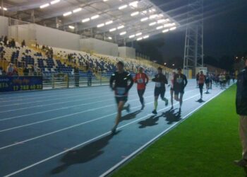 Mielec:  Biegali na nowym stadionie