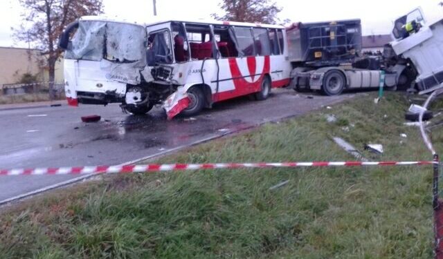 Mielec: Rośnie bilans rannych po wypadku w Rzędzianowicach