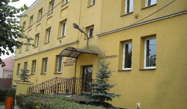 Stalowa Wola: Z powodu nadwykonań mniej pacjentów