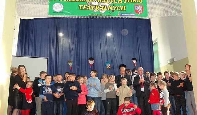 Radomyś Wlk.- Niezwykli  aktorzy