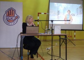 Tarnobrzeg. Dzieci powinny ćwiczyć na WF-ie.