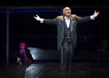 Tarnobrzeg: Wystawa o Piotrze Fronczewskim w TDK.